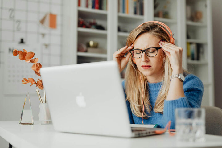 How To Ask Your Boss for More Staff When your workload exceeds your job duties or stress levels, you need to speak up. However, that's typically easier said than done.