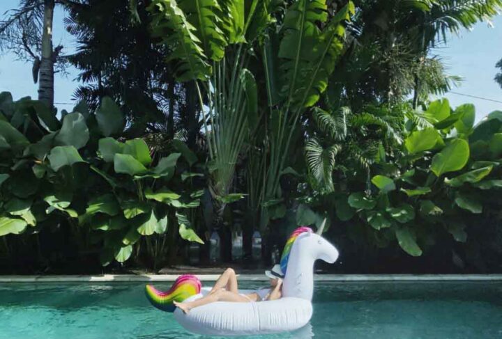 unicorn millennial managing and retaining millennials on a unicorn float